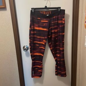 Nike large capri work out